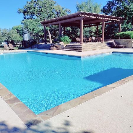 Convenient Location In Upscale City Of Southlake. Exterior foto